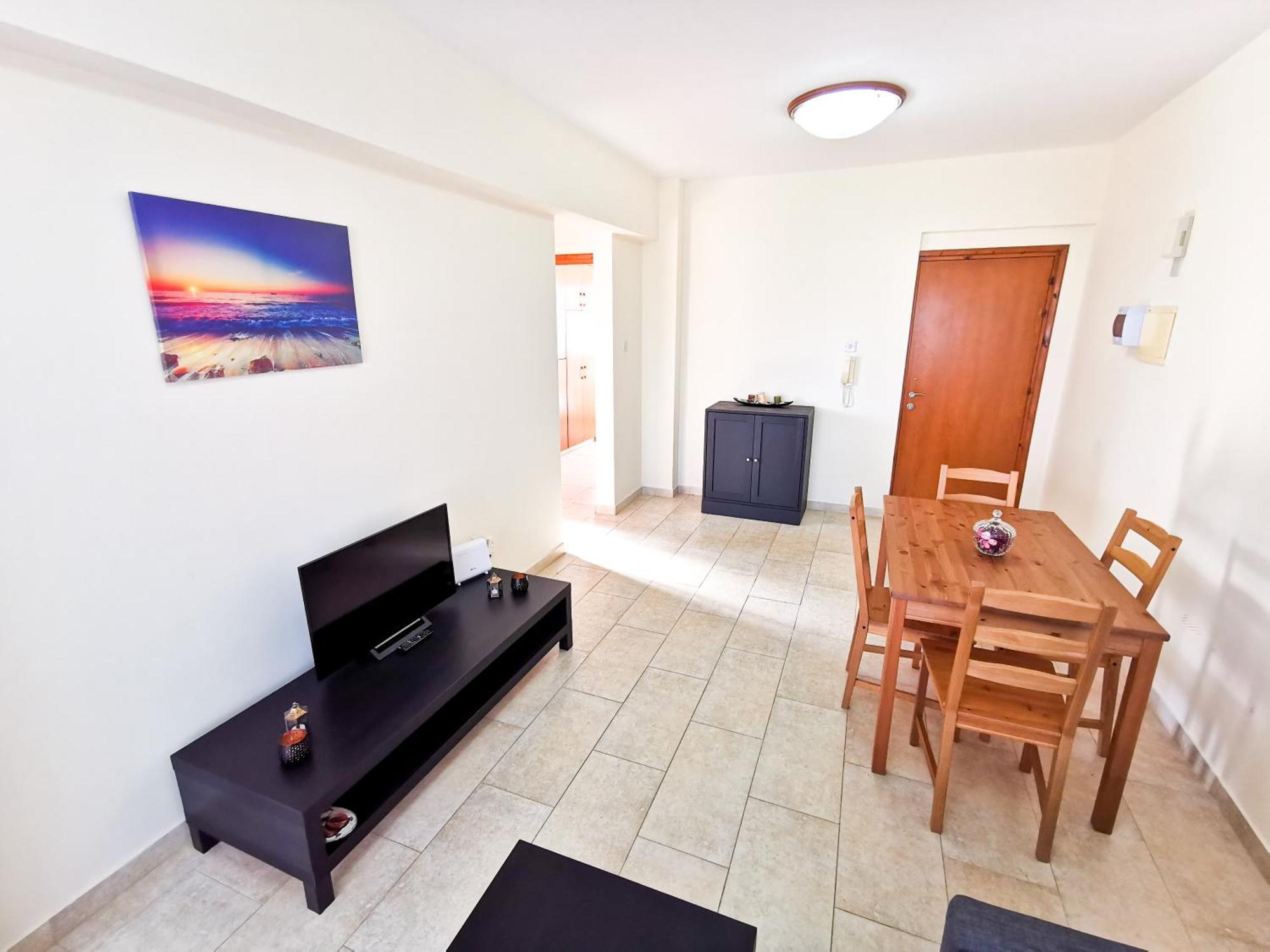 לרנקה License To Chill Apartment מראה חיצוני תמונה